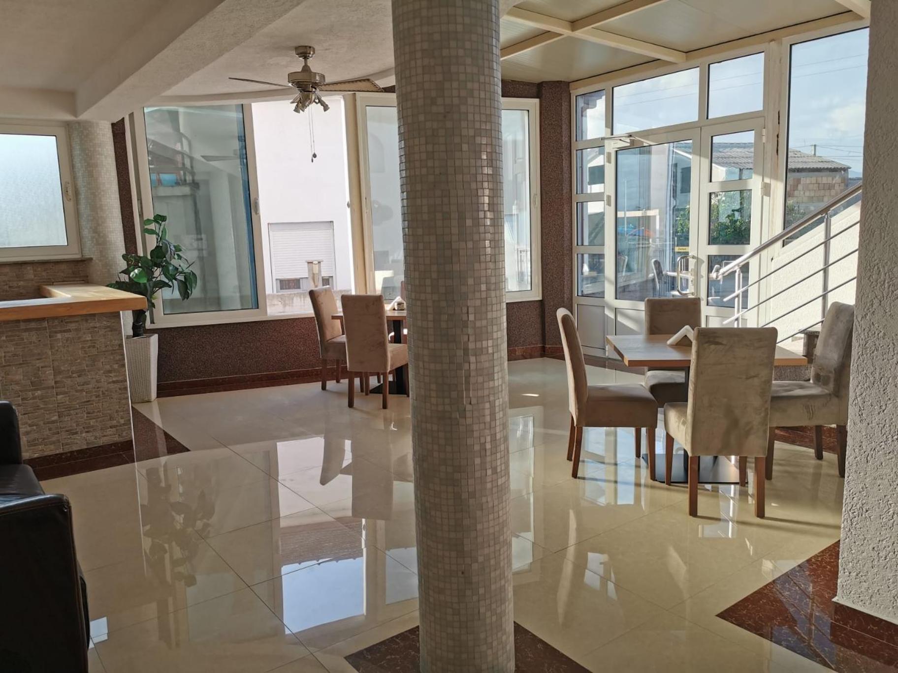 "House Muenster" Bed&Breakfast - Ulcinj 도니 스토이 외부 사진