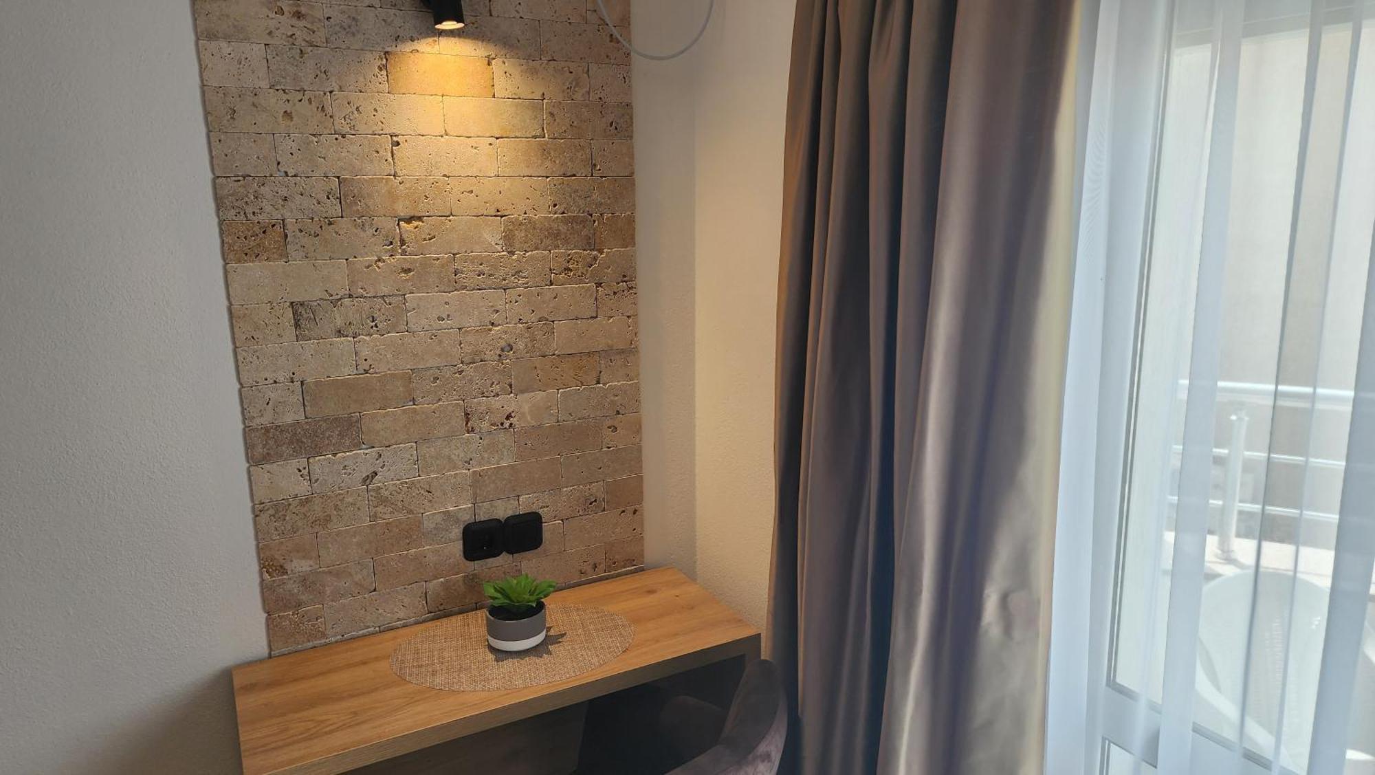 "House Muenster" Bed&Breakfast - Ulcinj 도니 스토이 객실 사진