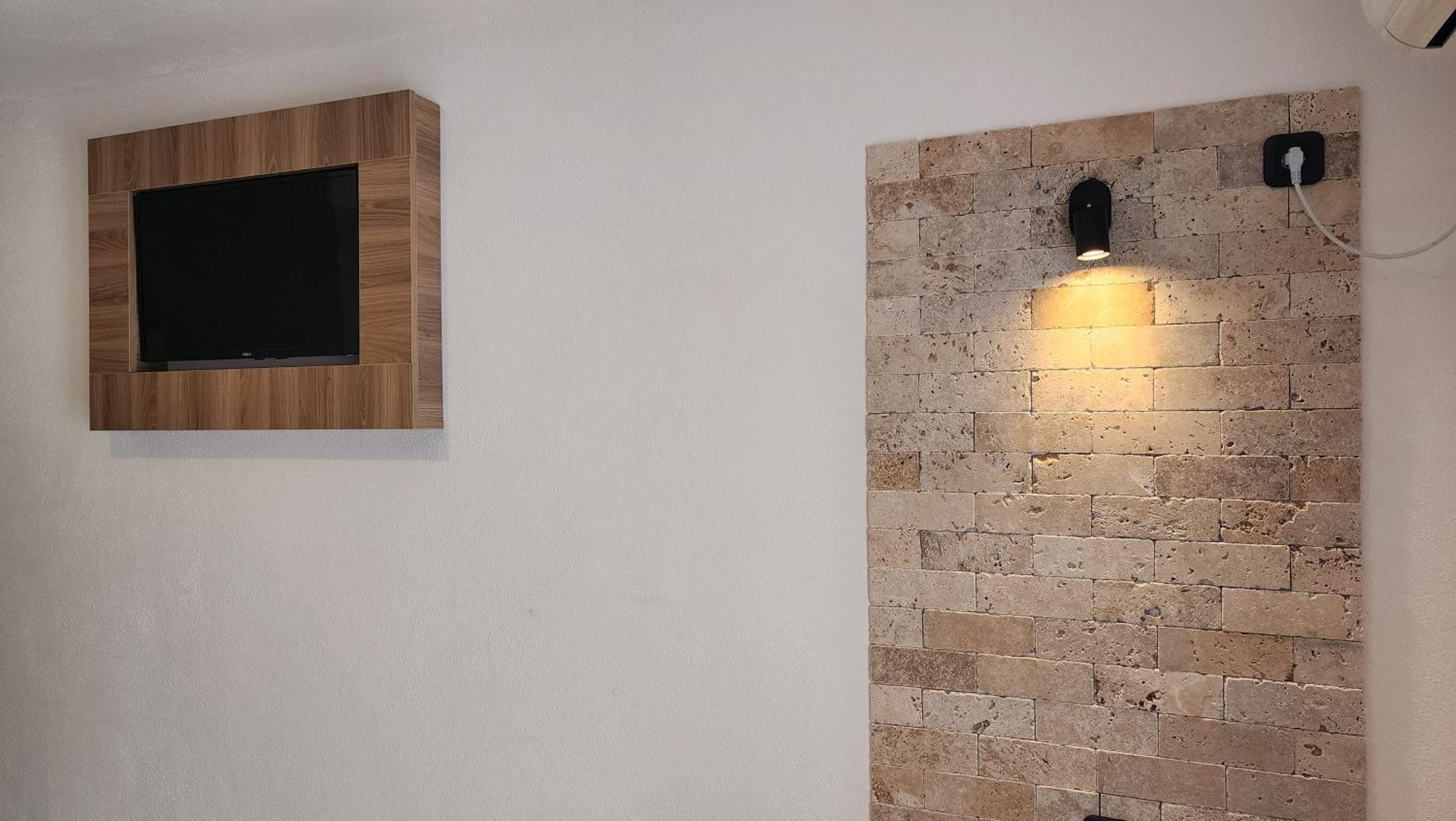 "House Muenster" Bed&Breakfast - Ulcinj 도니 스토이 객실 사진